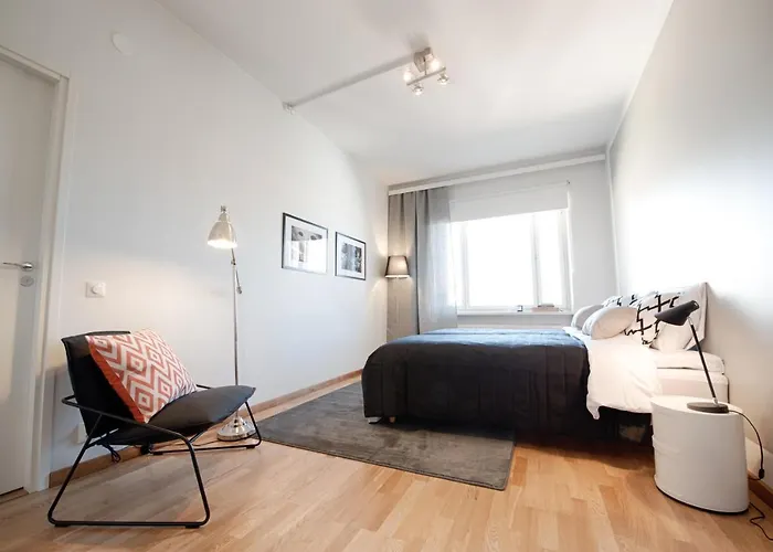 Forenom Serviced Albertinkatu Hotel *