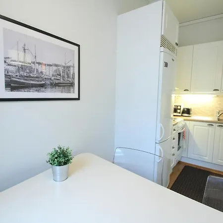 Hotel Forenom Serviced Albertinkatu *